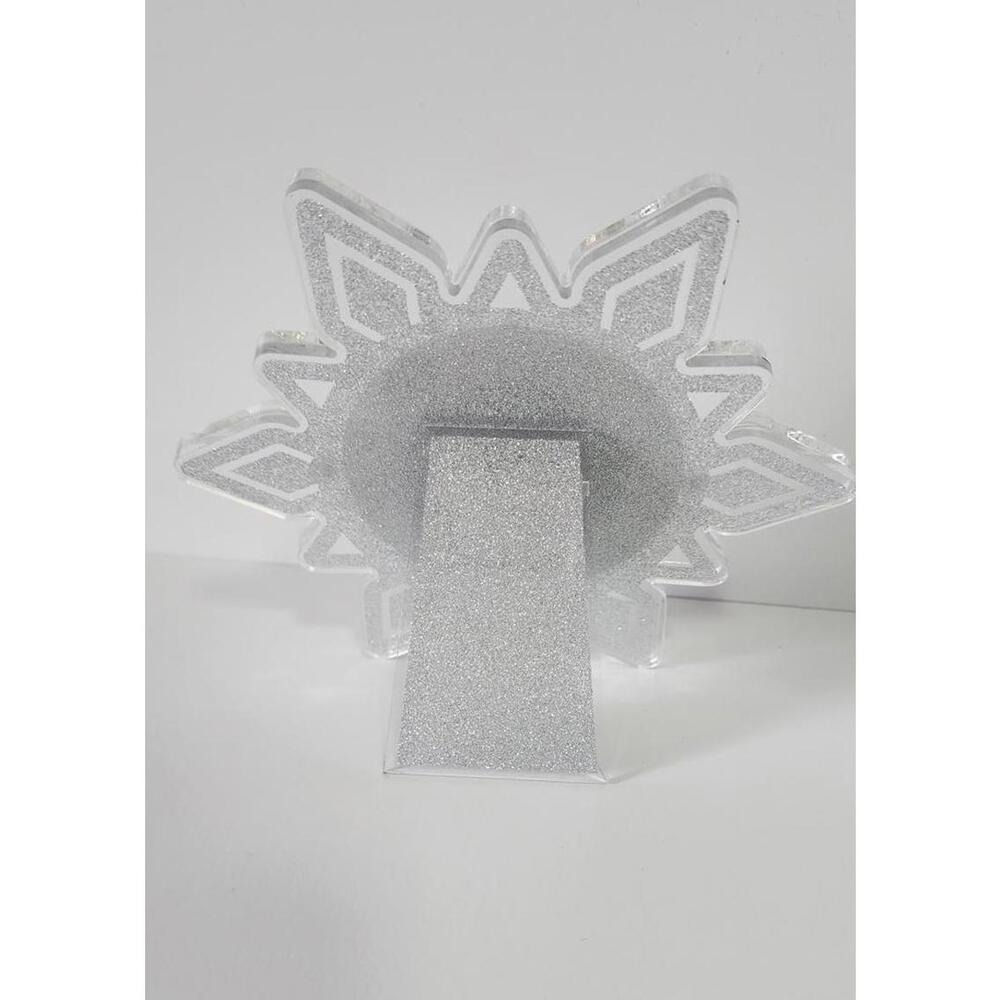 Snowflake-Shaped Picture Frame - Picture 2 of 3